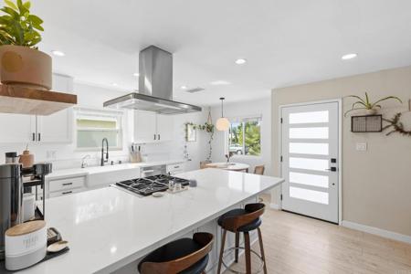 271 Coneflower Street