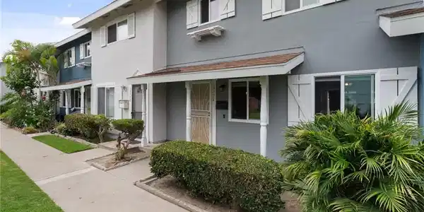 19774 Cambridge Lane