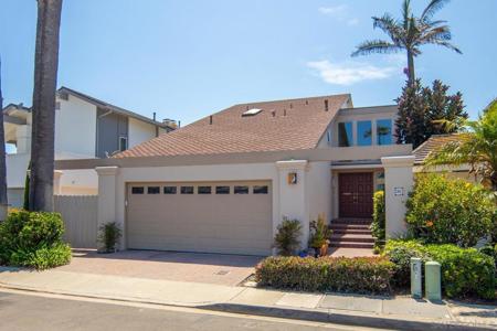 54 Half Moon Bend