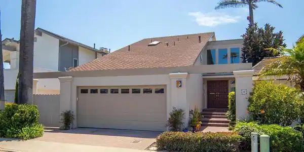 54 Half Moon Bend