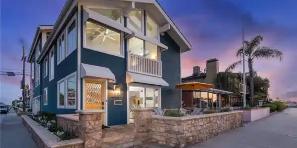 1011 N Bay Front