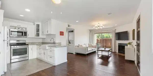 859 Tamayo Dr