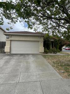 2212 Southwood Dr