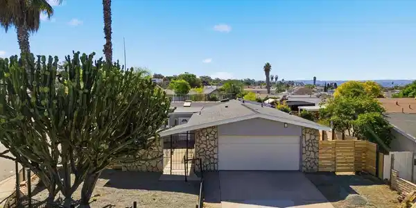 4325 Darwin Way