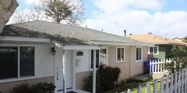2566 Nye St