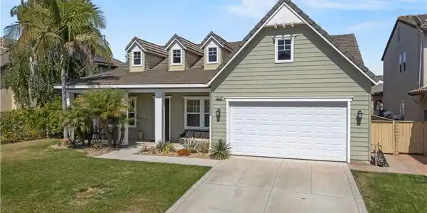 2004 Turnberry Drive