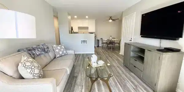 1810 S El Camino Real