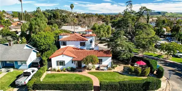 31462 El Camino Real