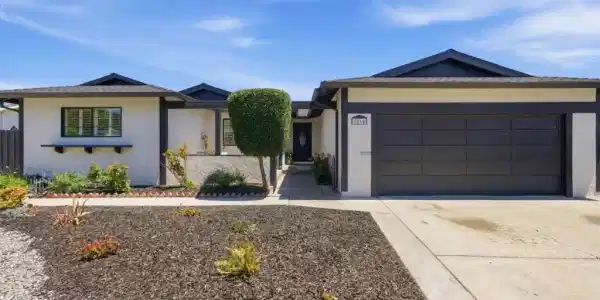 7516 Shady Hollow Drive