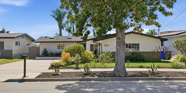 1457 Kurtz Street