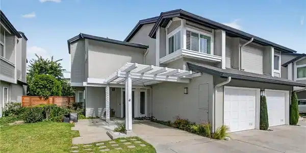 175 Admiral Way