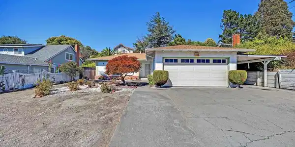 972 Tara Hills Dr