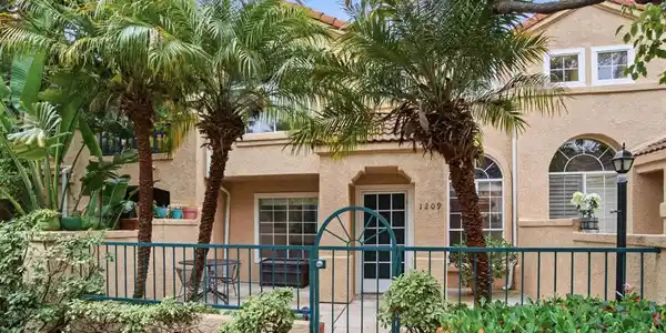 1209 Nautical Way