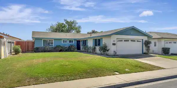 1759 wolviston way