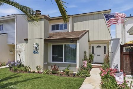 7061 Island Village