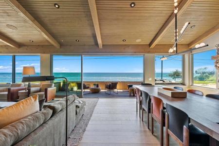 1122 W Cliff Drive