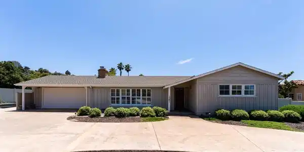 1381 W Muirlands Drive