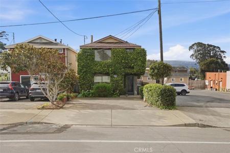 671 Santa Ysabel Avenue