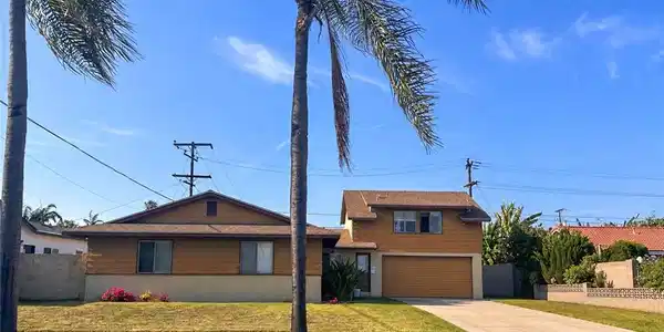 8883 La Paloma