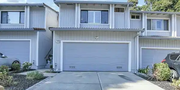 235 Via Pinada Ln