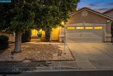 1402 Legend Circle