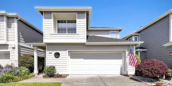 48 Southwind Cir
