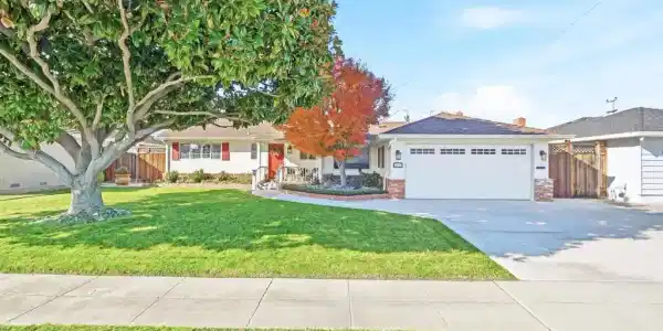5233 Vernon Ave