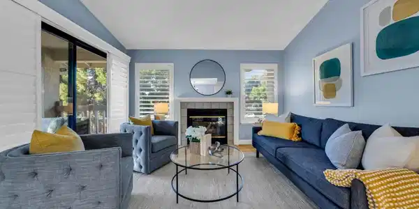 38784 Huntington Circle