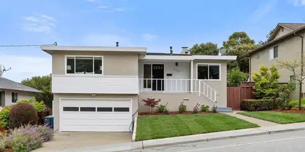 930 Glenview Drive