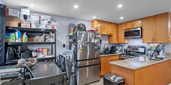 Image 4