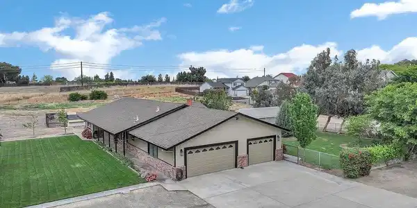 4190 Brown Rd