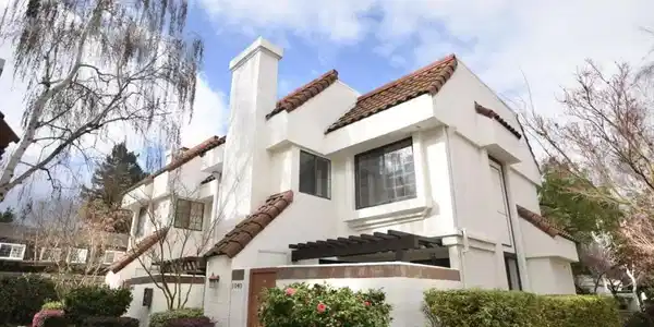 1040 Chula Vista Terrace