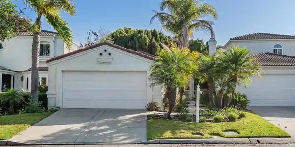 2110 Bermuda Dunes Place