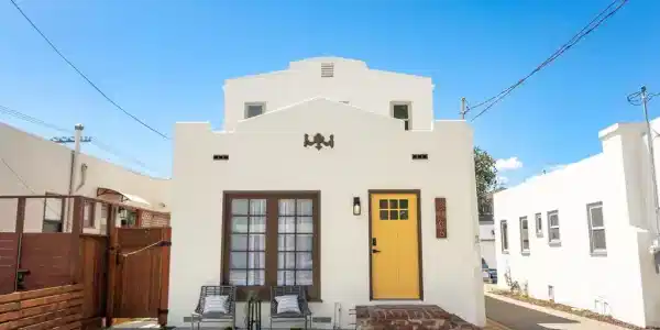2066 Encinal Ave