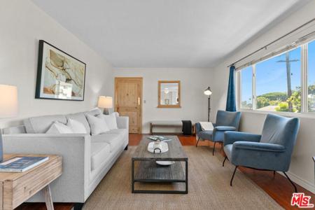 10980 Palms Boulevard