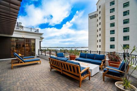 700 W Harbor Dr