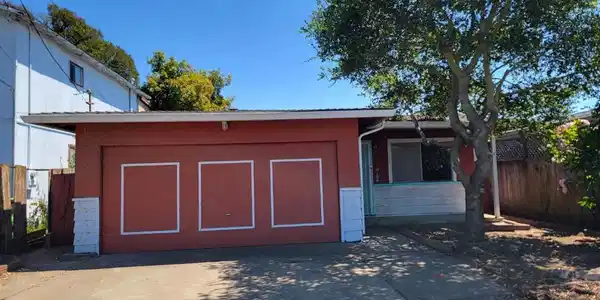 4800 Opal Street