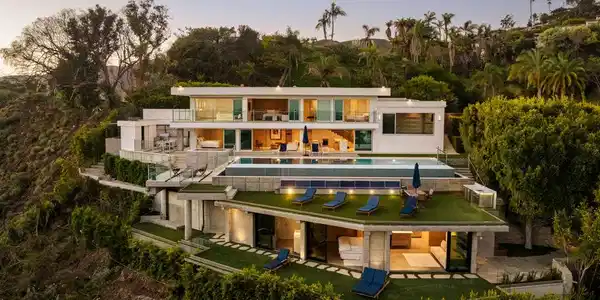 467 Paseo Miramar