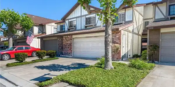 7106 Brentwood