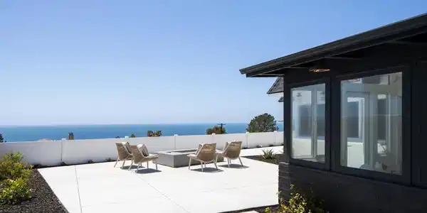 2206 Place Monaco
