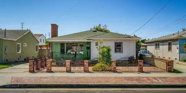 1611 Bay View Avenue