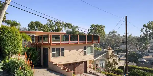 114 HIGH DRIVE