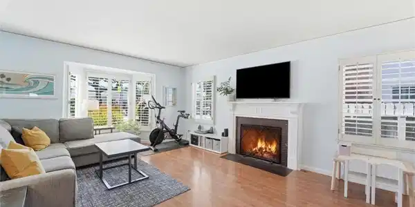 2840 Magnolia
