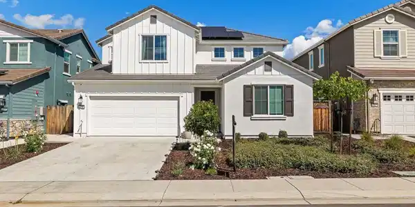 138 Granite Way