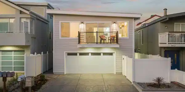 3416 Ocean Drive