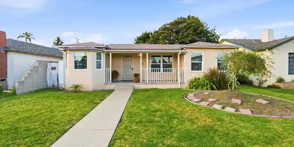 255 Douglas Avenue