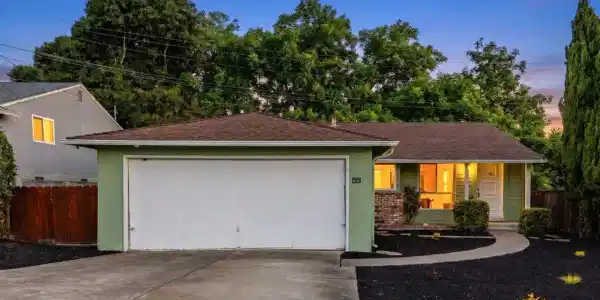 2187 Pyramid Dr