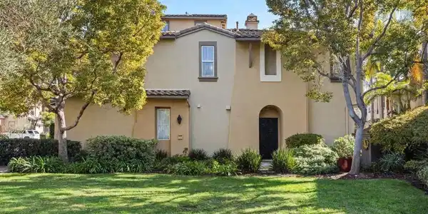 2712 Matera Lane