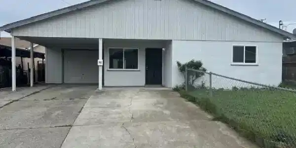 92 Delta Dr