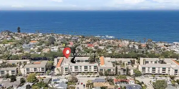 6455 La Jolla Blvd